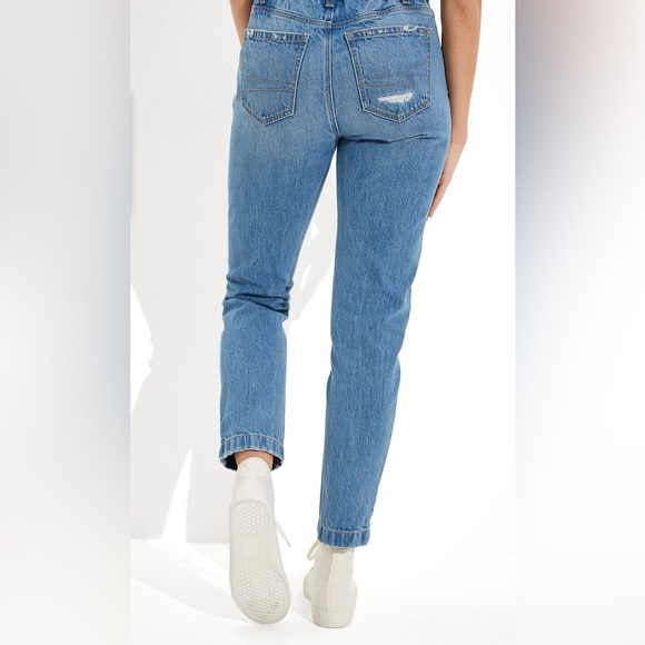 AMERICAN EAGLE HIGHEST RISE, STRETCH, DISTRESSED MOM JEAN - Picture 5 of 5